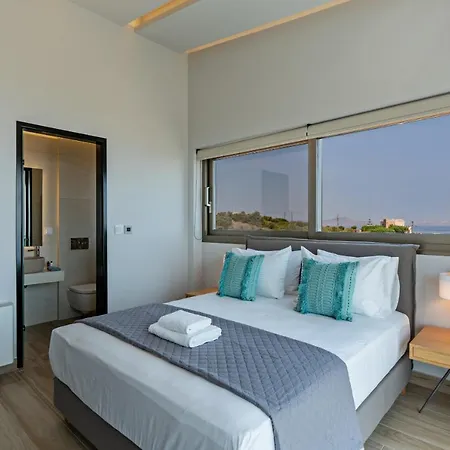Onyx - With Private Heated Pool