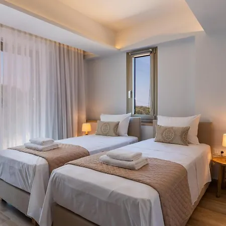 Villa Onyx - With Private Heated Pool *