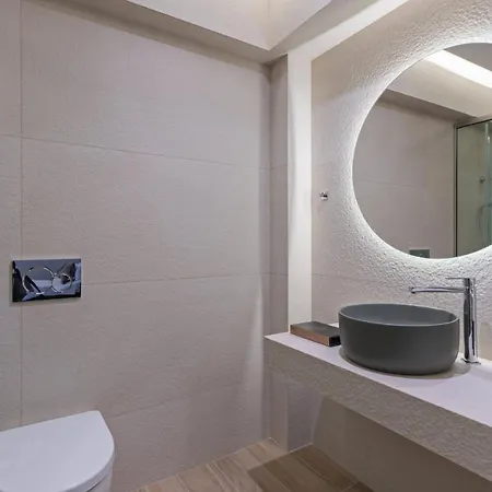 Onyx - With Private Heated Pool Villa